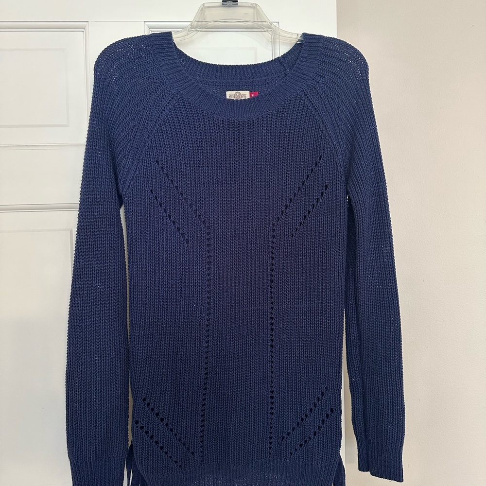 Women’s Navy Sweater with pattern detail